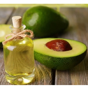 روغن‌های گیاهی لازم برای پوست در زمستان